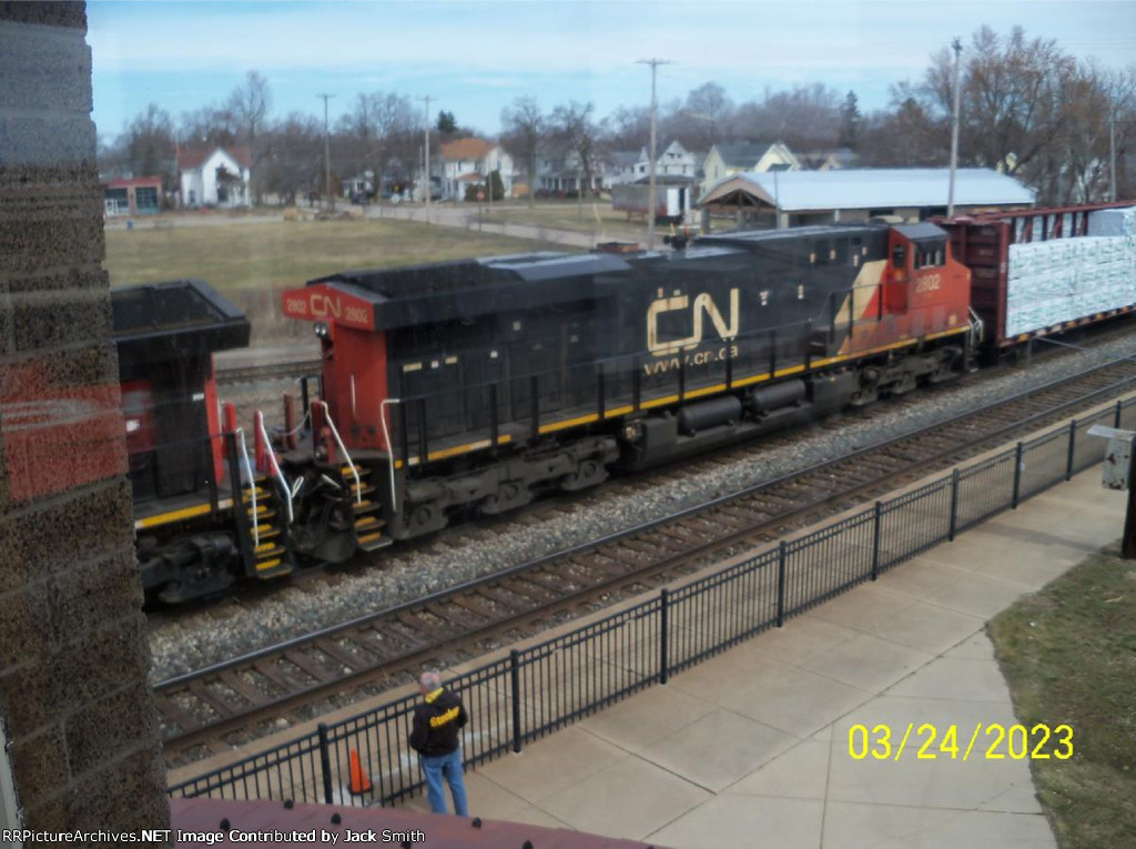 CN 2802